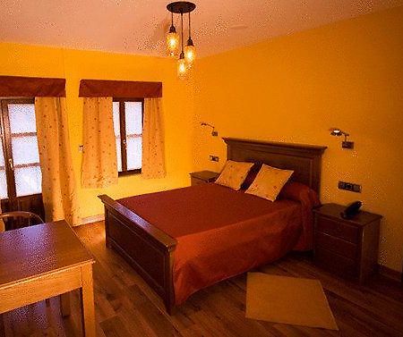 Hotel La Casa Grande Ourense Habitación foto