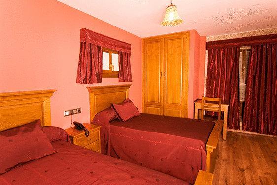 Hotel La Casa Grande Ourense Habitación foto